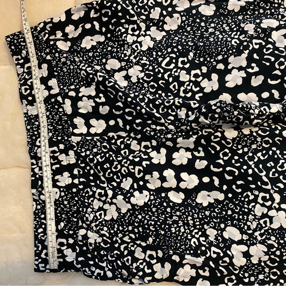 Wavy Active-ware - Picture 5 of 5